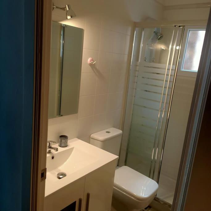 Apartamento Roc De La Mel Caserras Exterior foto